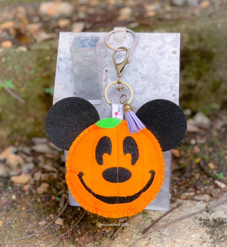 Pumpkin | Mouse Keychain