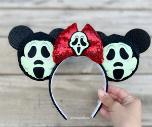 Scream Scary Ghost |  Mouse Ears