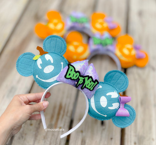 Glow in the dark Pumpkin | Mouse Ears