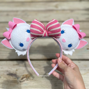 White Cat  | Mouse Ears