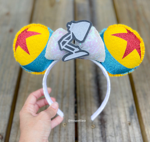 Lamp / Ball   | Mouse Ears